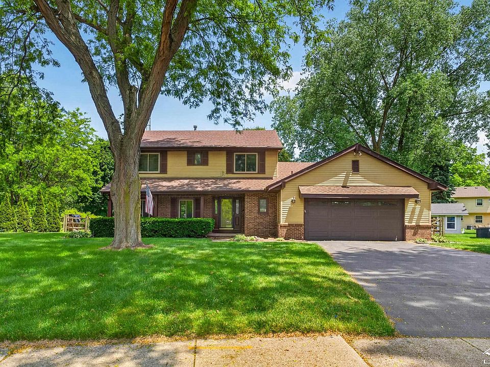 1st image of 8008 Fox Run Ct