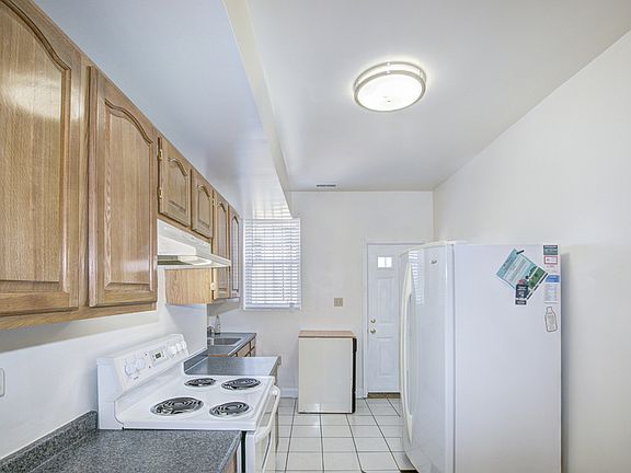 5th image of 45 Hanover Pl NW