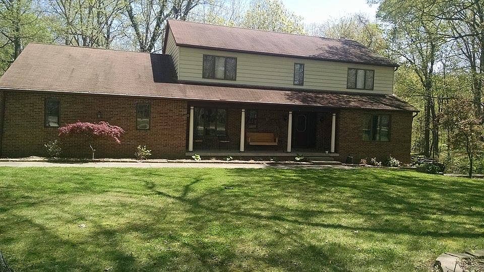 1st image of 16354 N Briarwood Ct
