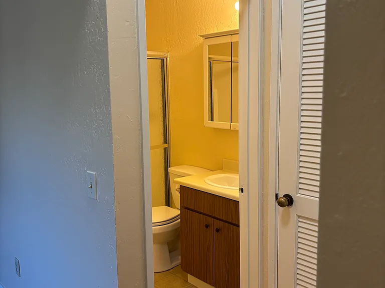 36 Cottage Ave #3 — Photo 7