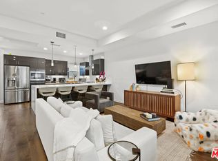 8408 Blackburn Ave, Los Angeles, CA 90048