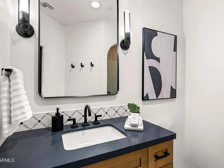 10029 E Calle De Las Brisas — Photo 52