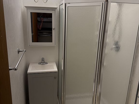 5th image of 16184 W 13th Pl