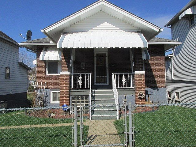 1st image of 117 13th St