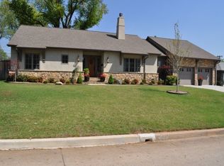 2911 E 27th Pl, Tulsa, OK 74114