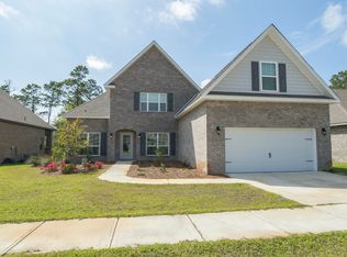 261 Maddox St, Point Washington, FL 32459