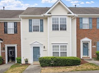 10962 Pendragon Pl, Raleigh, NC 27614