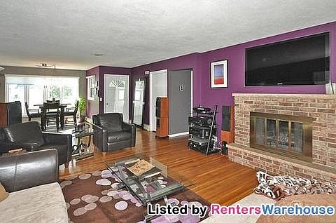 4th image of 8113 Mount Curve Blvd N