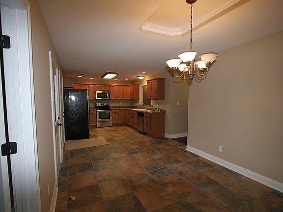 3rd image of 9008 & 9010 Landon Ln #A