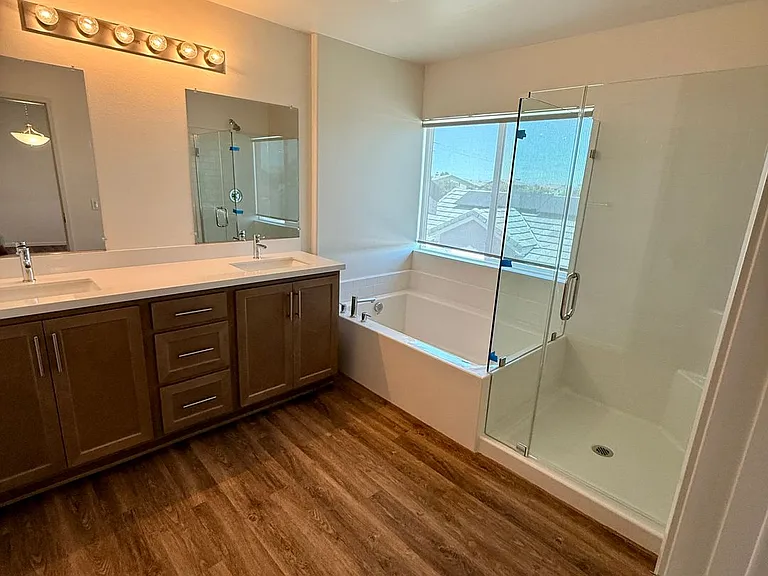 11712 Sebastian Rd — Photo 3
