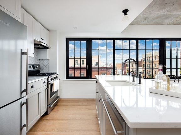 5th image of 773 Grand St #6