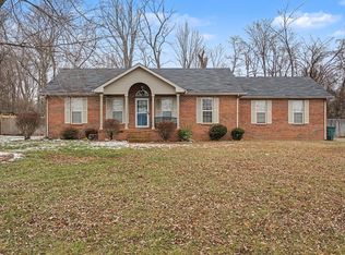 131 Cora St, Portland, TN 37148