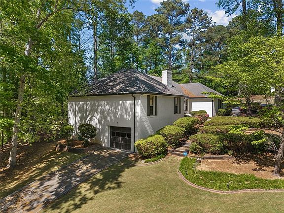 3rd image of 1792 Walker Ridge Dr SW