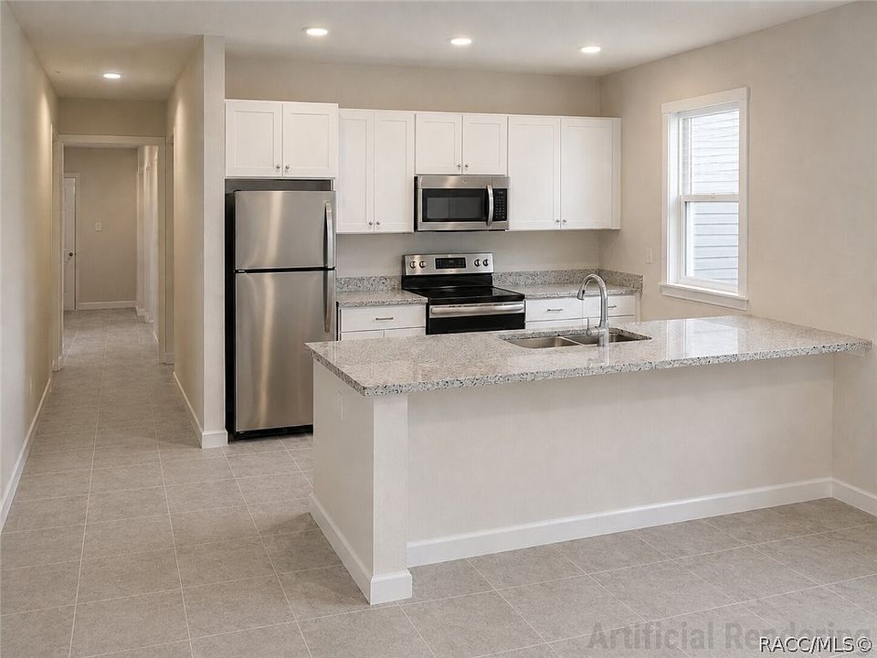 2nd image of 96 Chinaberry Cir