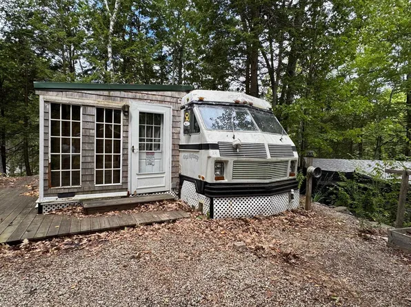 22 Paugus Circle, Rochester, NH 03839