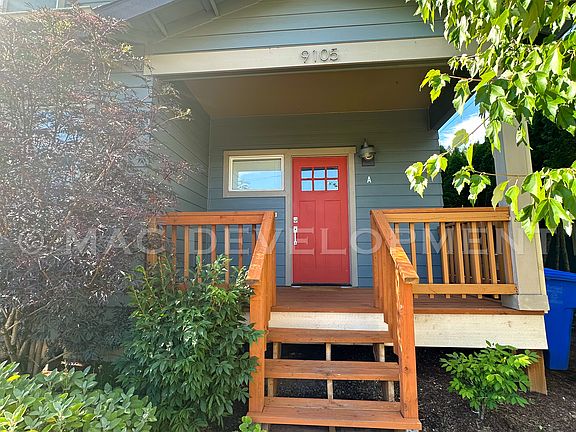2nd image of 9105 NE Sacramento St Unit A