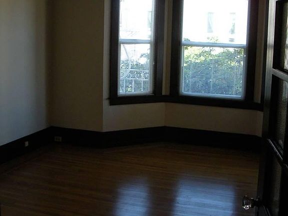 4th image of 1620 Leavenworth St #6