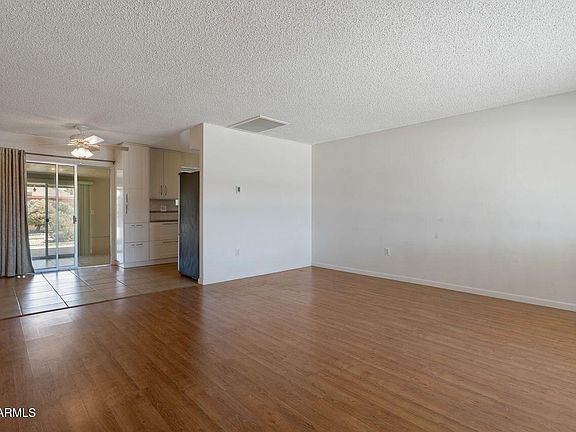 4th image of 10903 W SARATOGA Circle