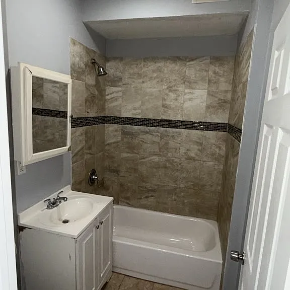269-271 Hobson St #1L — Photo 10