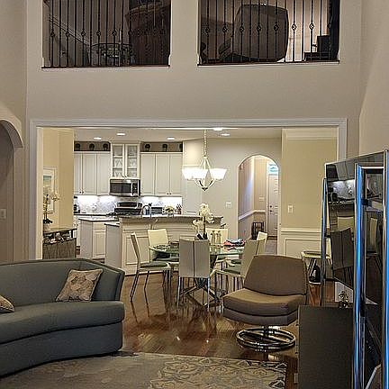 Living Room, Vaulted Ceiling