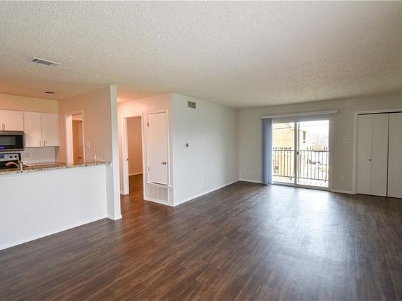 2nd image of 5201 Evans Ave APT B