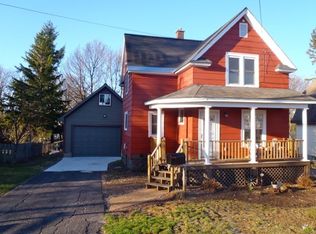 1210 Roberts St, Hancock, MI 49930