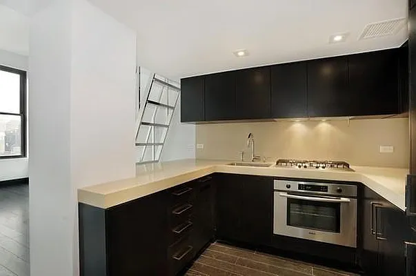 Rented by Heller Organization | media 33