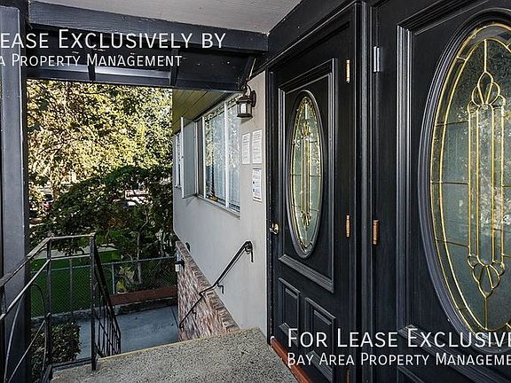 2nd image of 176 Duane St APT 13