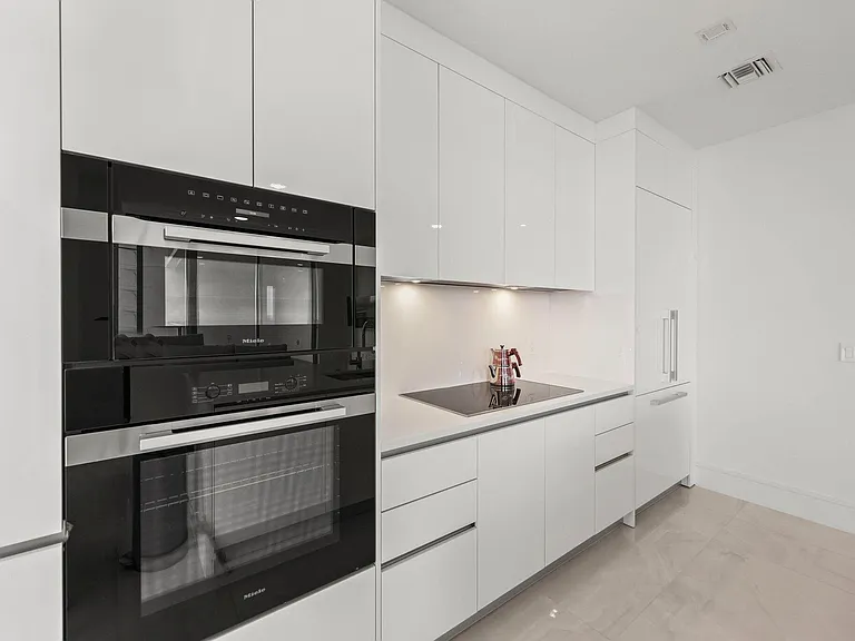 220 Lake Shore Dr #1125 — Photo 7