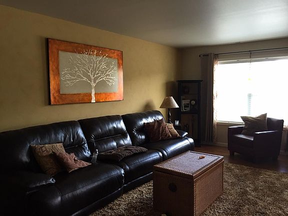 Spacious Living Room