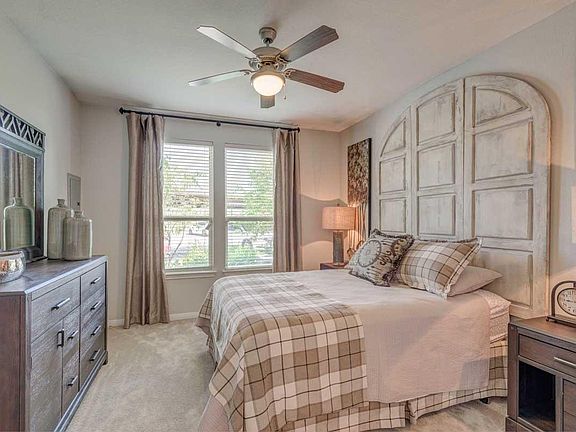 5th image of 4020 Cromwell Dr