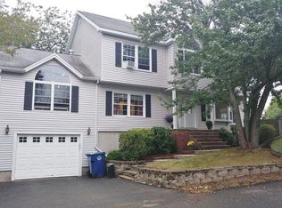 1 Clark Ave, Salem, MA 01970