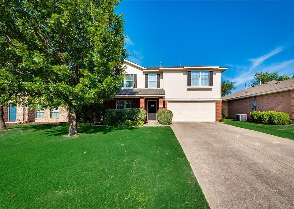 1st image of 1020 Margaret Dr