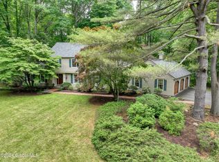 22 Ruxton Rd, Delmar, NY 12054