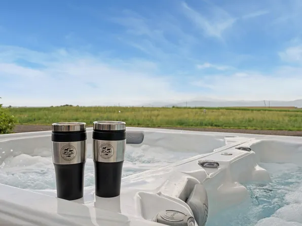 8466 Golden Fields Ln #B, Loveland, CO 80538