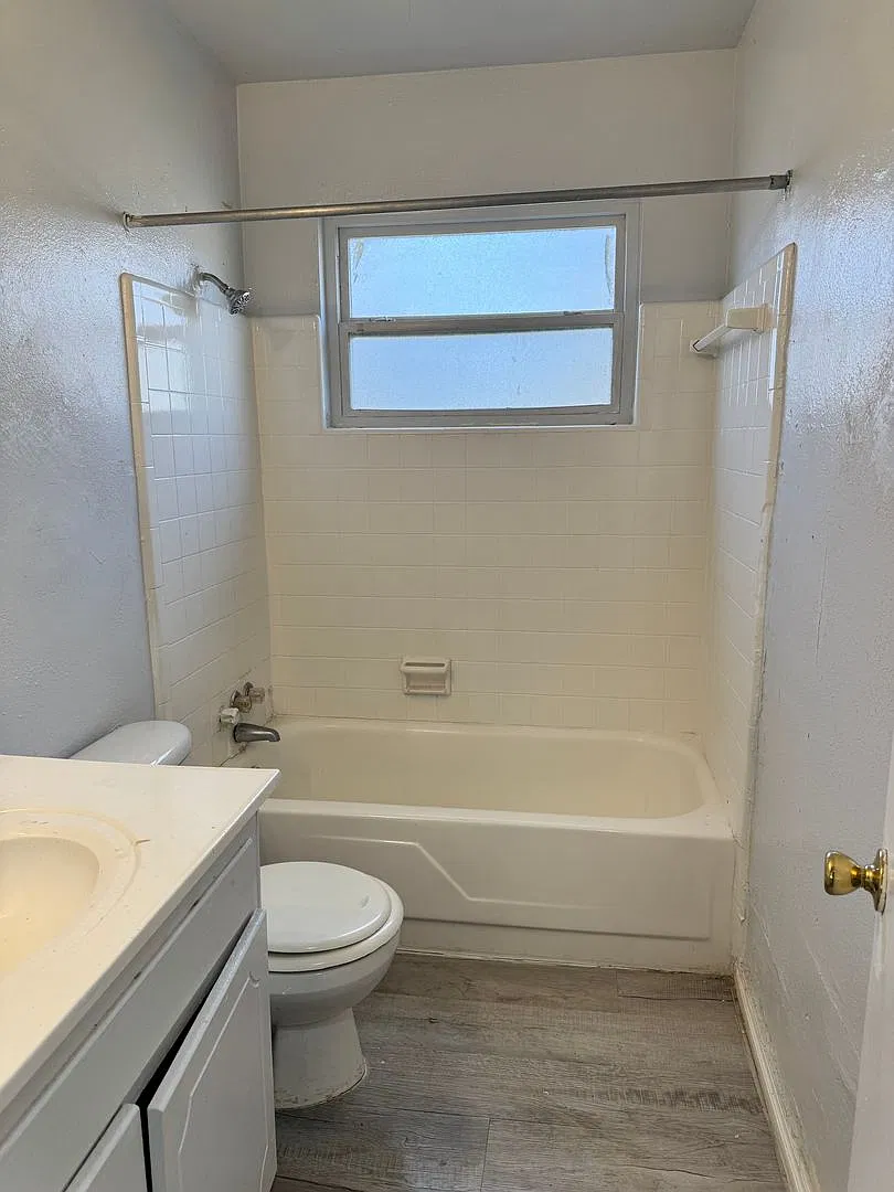 Coming Soon 3 Bedroom Home In Northgate Neighborhood — Photo 4