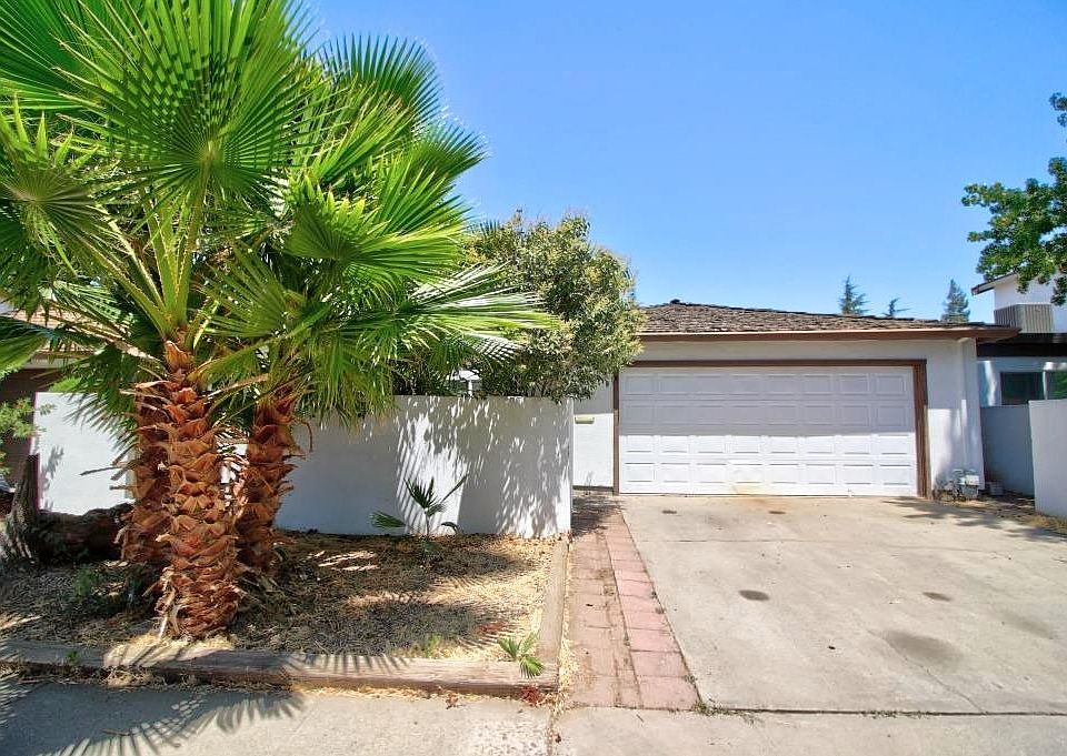 1st image of 2713 Santiago Dr