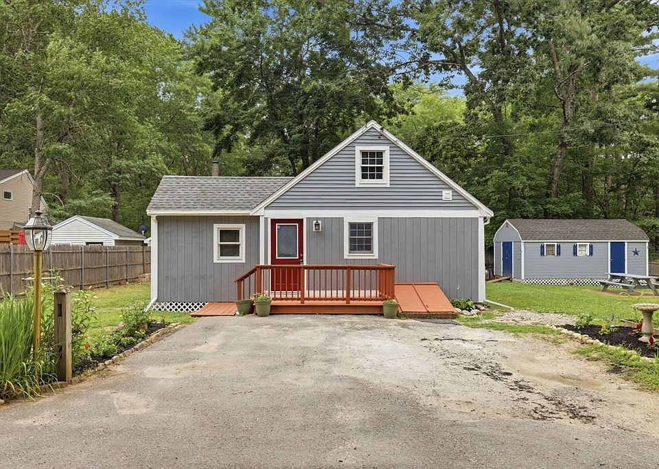1st image of 18 Fuller Ave