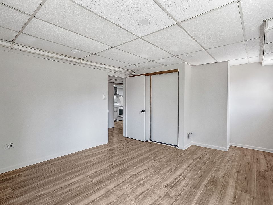 Large bedroom