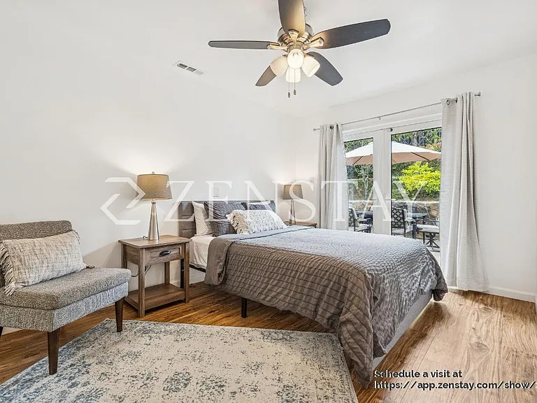 Secondary Bedroom with Queen Bed