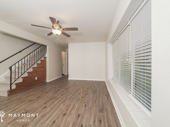 4th image of 1231 Greenview Dr