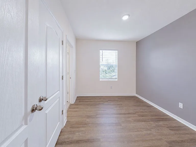 244 Reena Dr — Photo 36