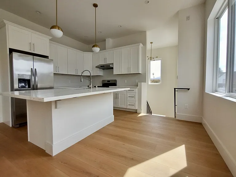 908 N Humboldt St #C — Photo 6
