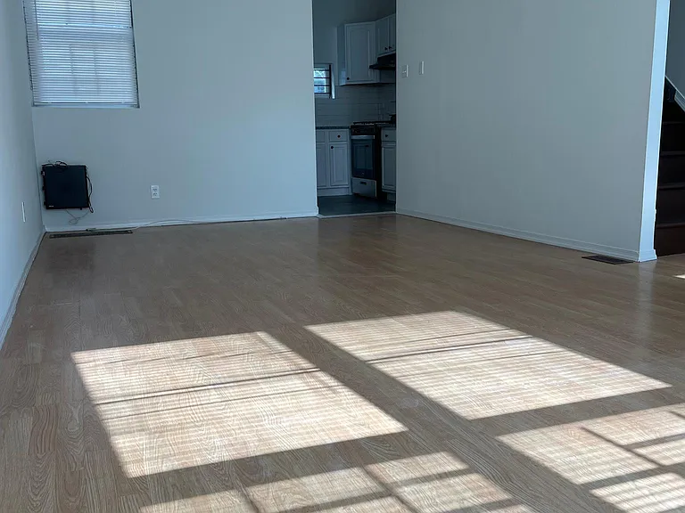 904 N Carlisle St — Photo 5