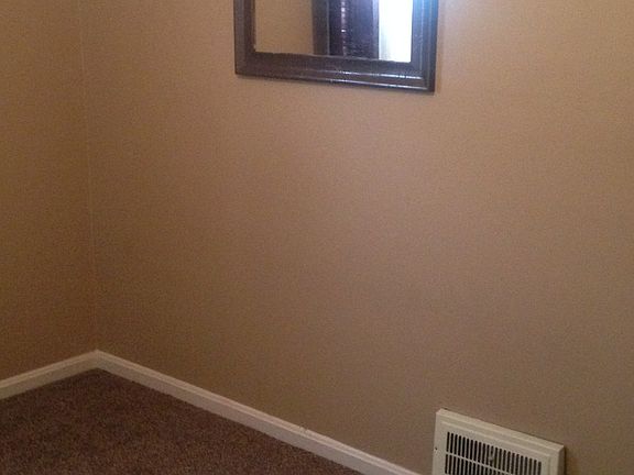 2nd image of 687 E Baird Ave
