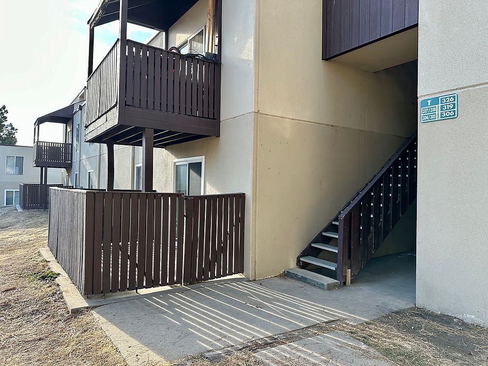 Patio : building