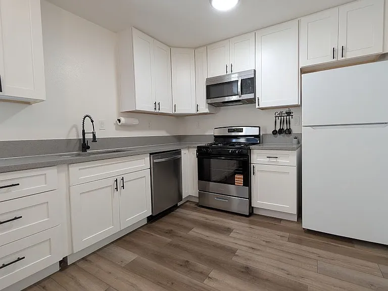 1210 Atlantic Ave — Photo 13