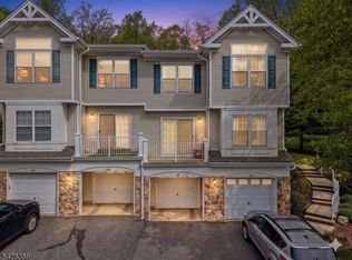 116 Wallace Ct, Green Brook Twp., NJ 08812