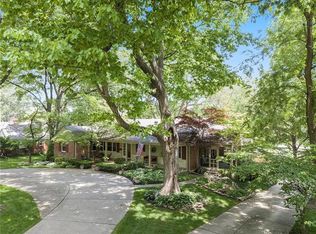 9429 Lee Blvd, Leawood, KS 66206