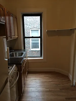 Rented by Crosstown Apartments NYC | media 26